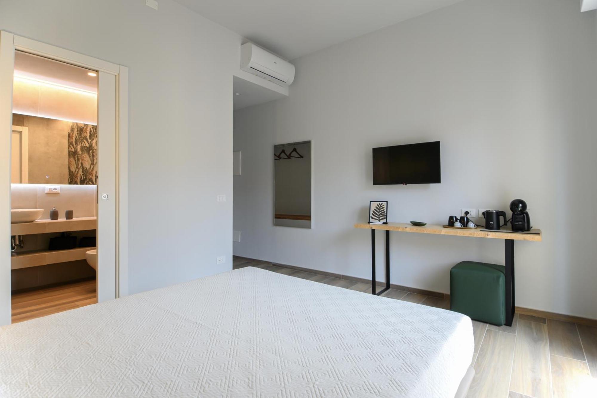Bianca Elegance Rooms La Spezia Exteriör bild
